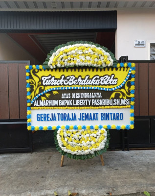 Papan Bunga Duka di Bangil