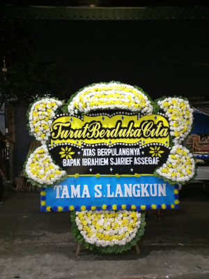 Papan Bunga Duka di Bangil